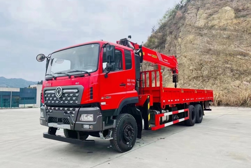 程力專汽隨車吊：高效、安全、可靠的起重設(shè)備選擇